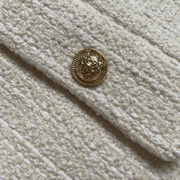 ⛔️SOLD⛔️ Maje White Tweed Blazer - Picture 3 of 5